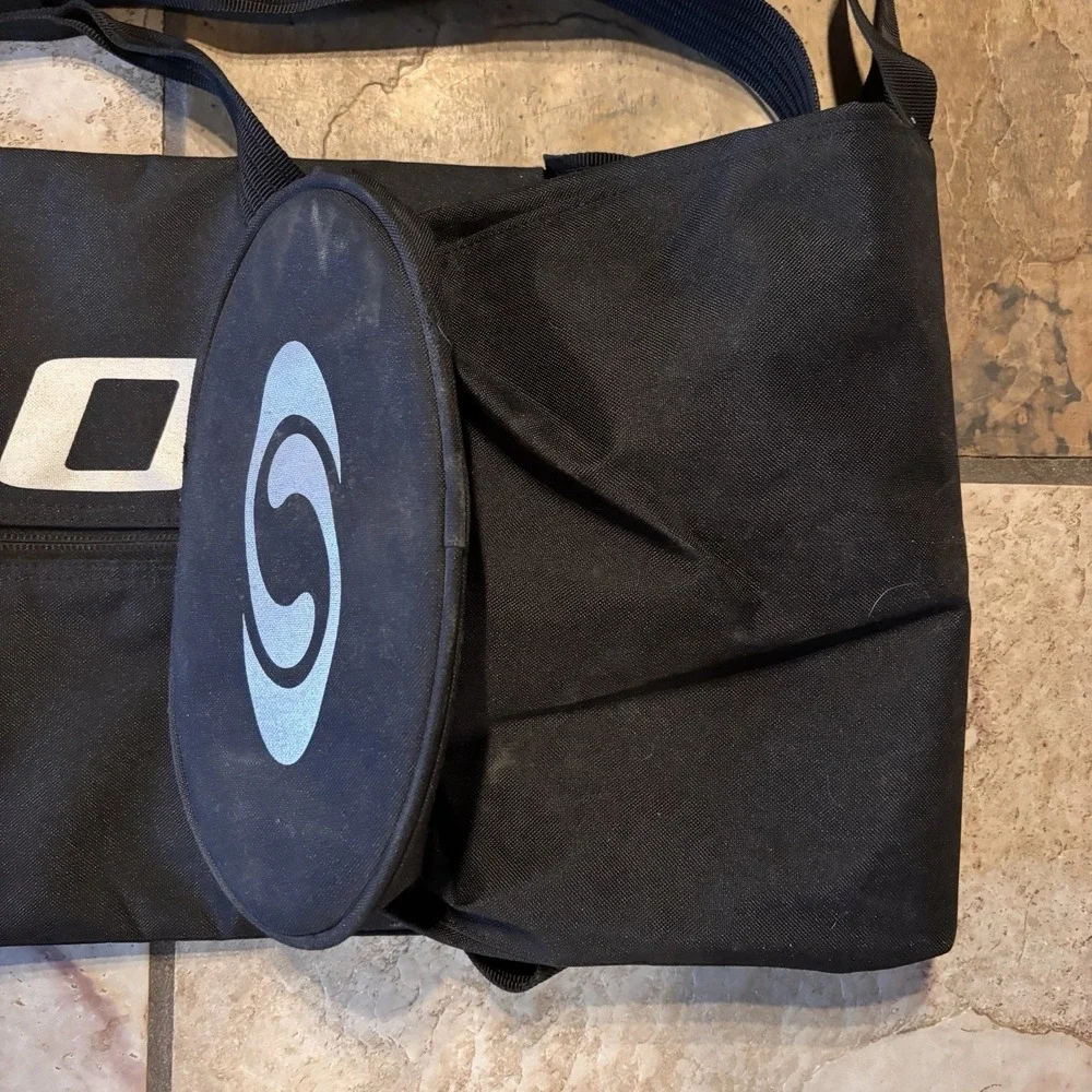 Salomon 160+20 Ski Snowboard Bag Black Carry Strap Zipper Closure 5